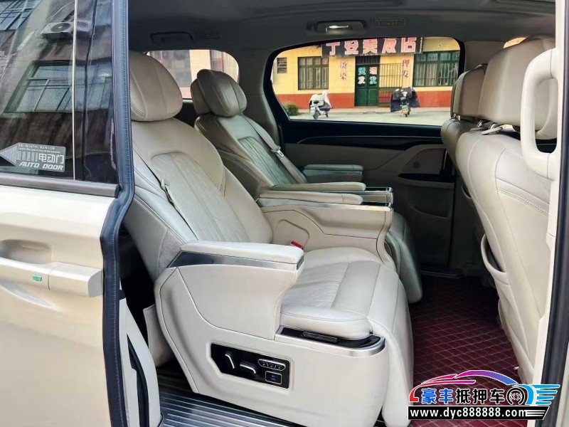 21年别克GL8轿车抵押车出售