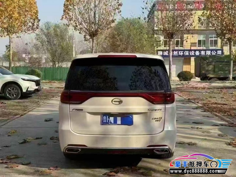 18年传祺M8轿车抵押车出售