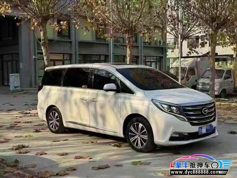 18年传祺M8轿车抵押车出售