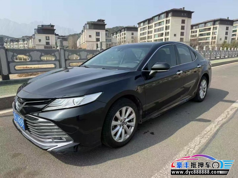 19年丰田凯美瑞轿车抵押车出售