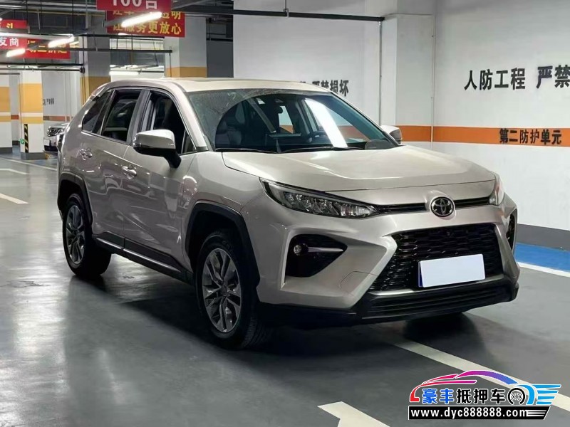 23年丰田威兰达轿车抵押车出售