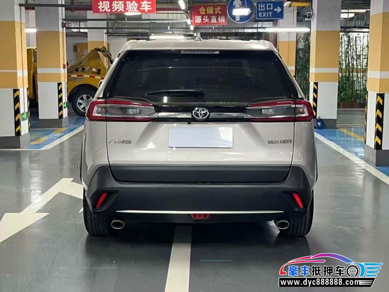 23年丰田威兰达轿车抵押车出售