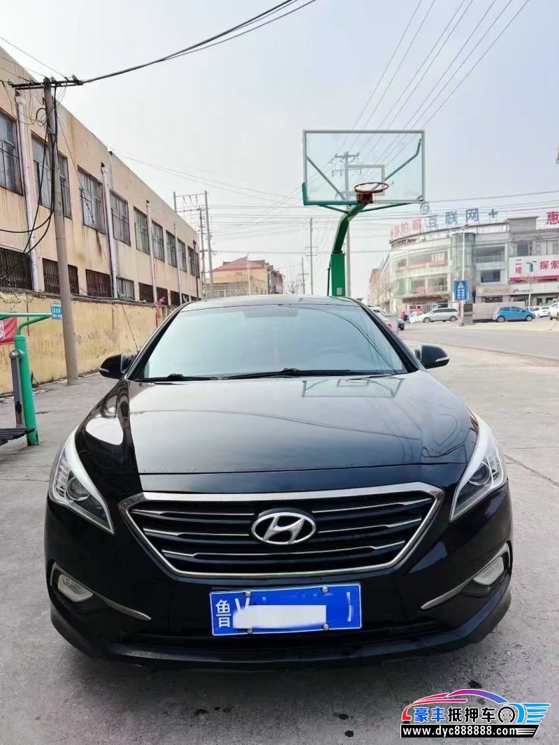 抵押车出售17年现代索纳塔九轿车