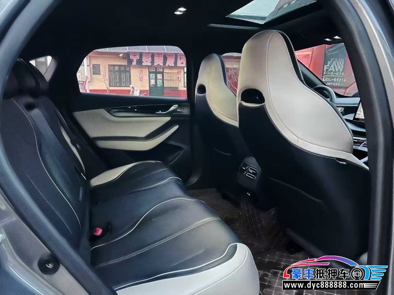 23年比亚迪秦轿车抵押车出售