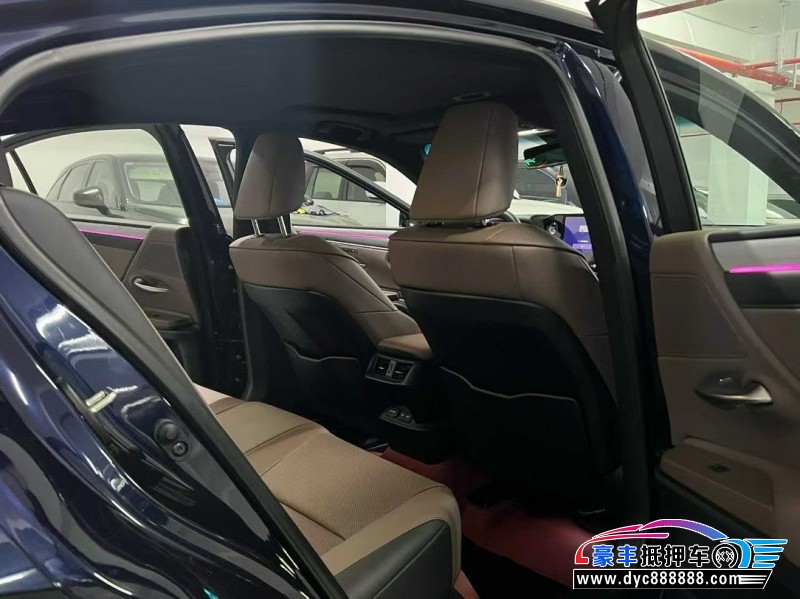 25年雷克萨斯ES轿车抵押车出售