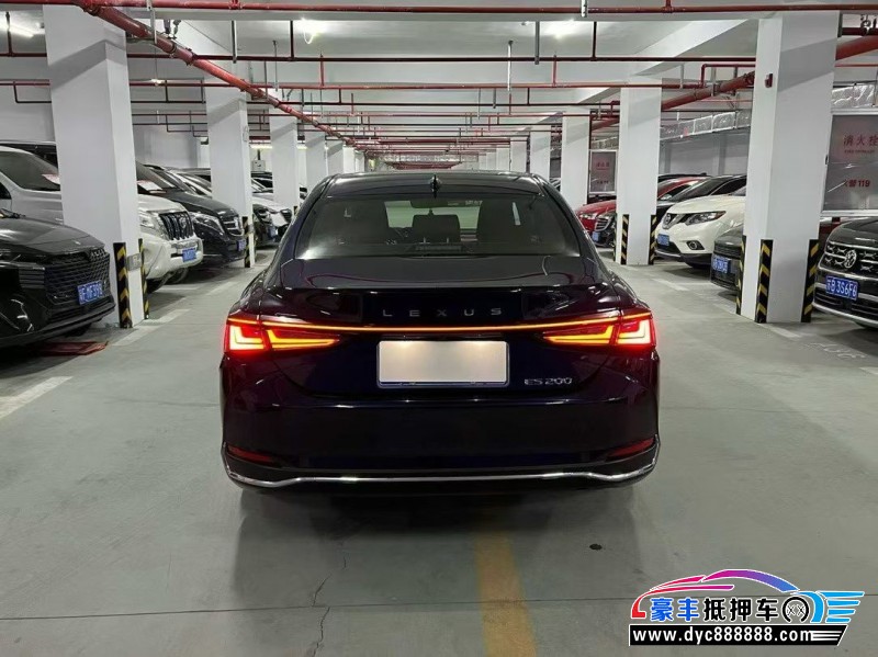 25年雷克萨斯ES轿车抵押车出售