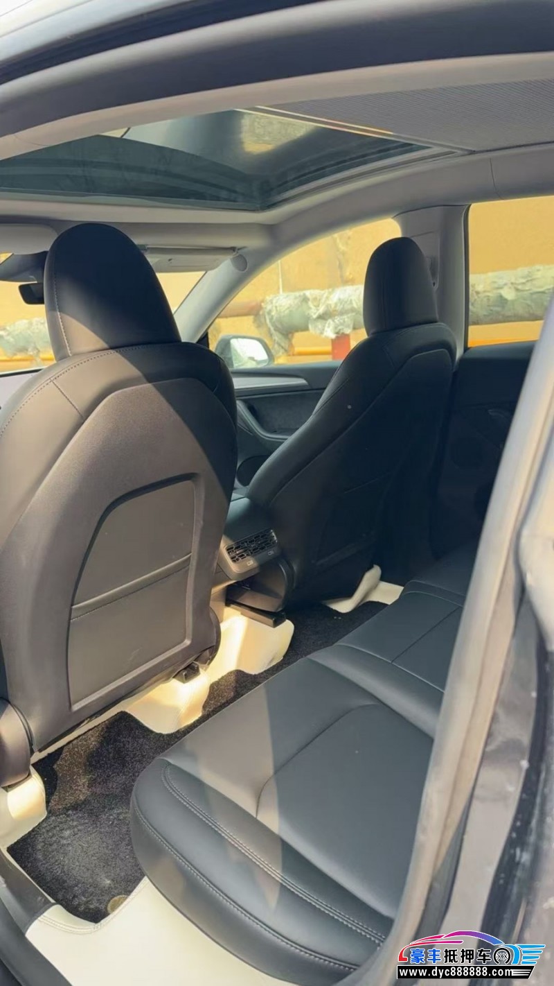 24年特斯拉Model Y轿车抵押车出售