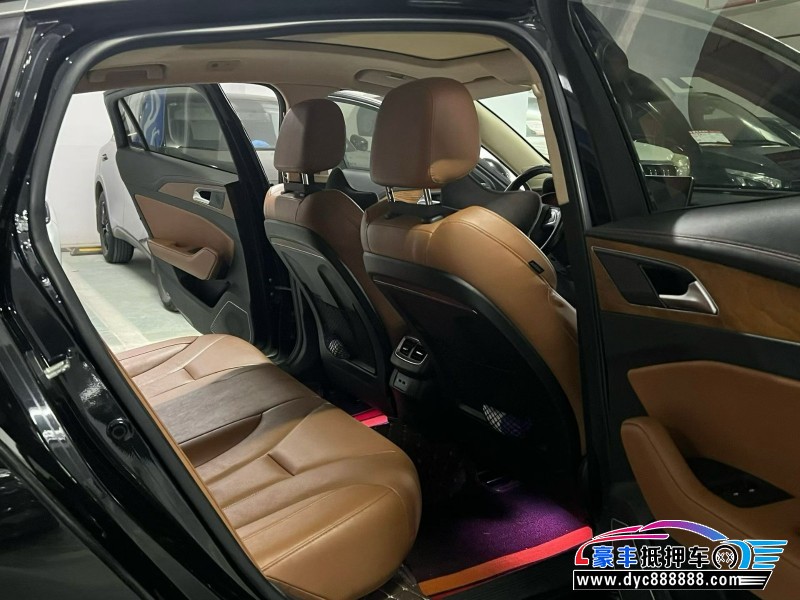 18年红旗H5轿车抵押车出售