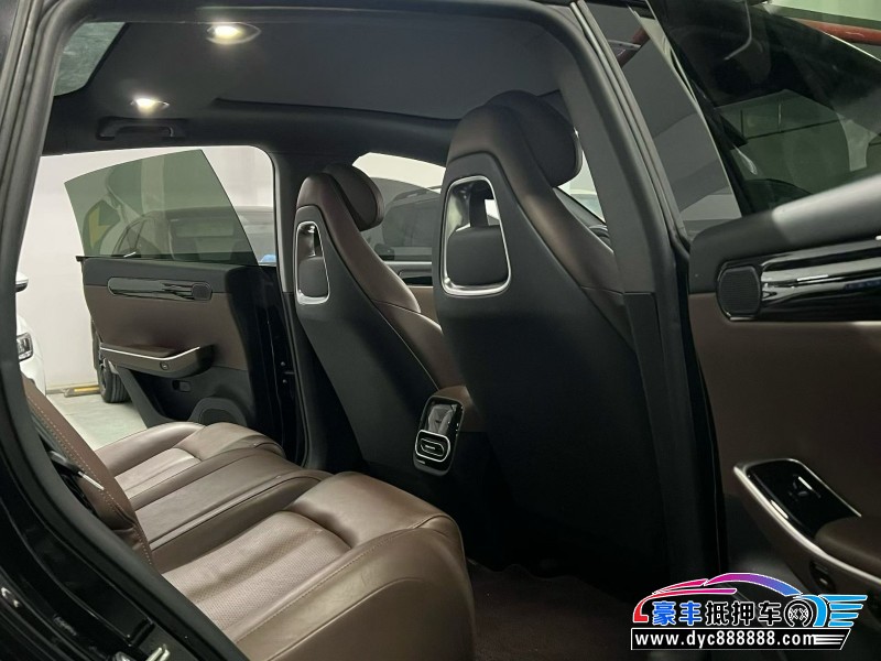 23年零跑c01轿车抵押车出售