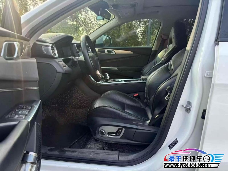 18年领克01轿车抵押车出售