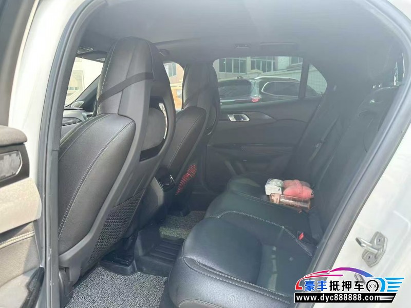 21年领克03轿车抵押车出售