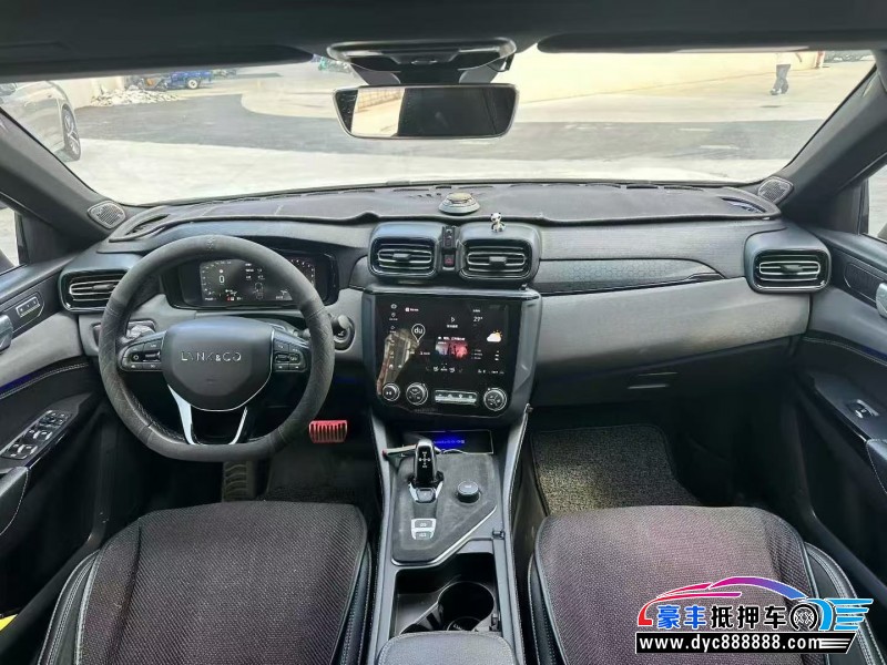 21年领克03轿车抵押车出售