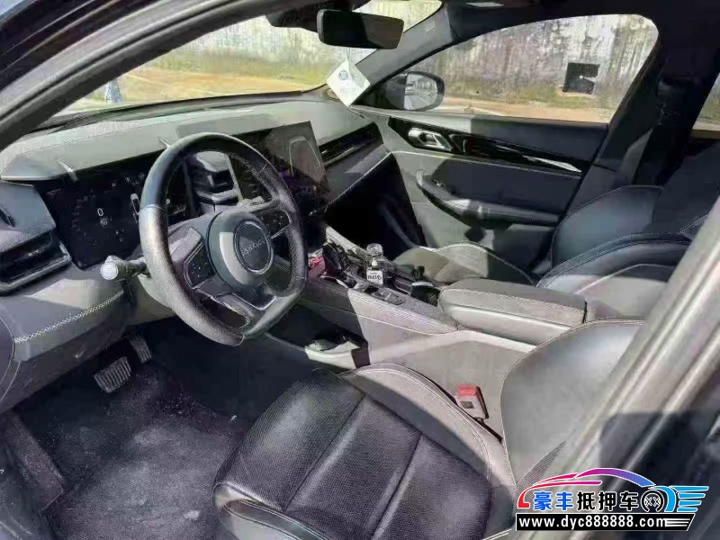 23年领克03轿车抵押车出售