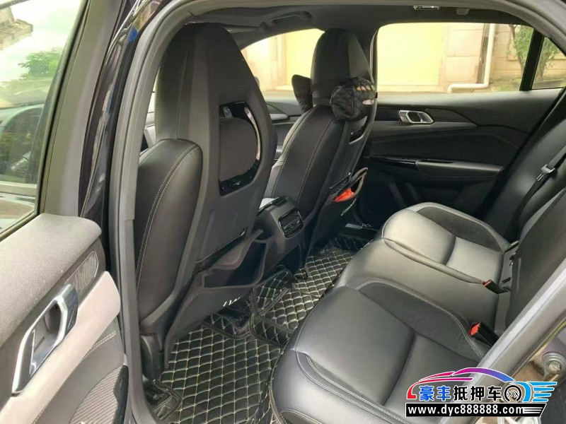 21年领克03轿车抵押车出售