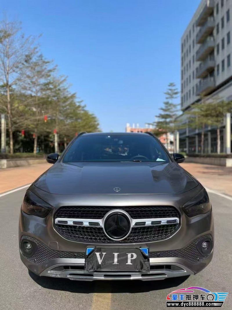 21年奔驰GLA轿车抵押车出售