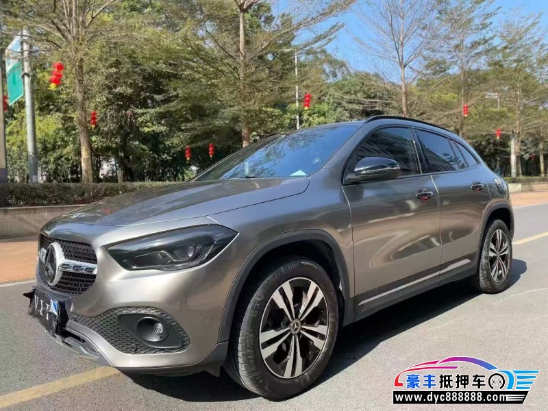 21年奔驰GLA轿车抵押车出售