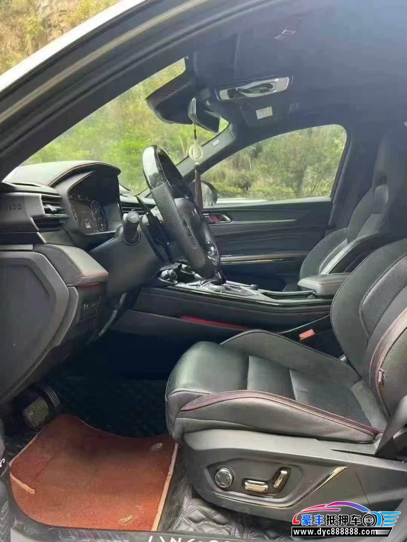 20年领克05轿车抵押车出售