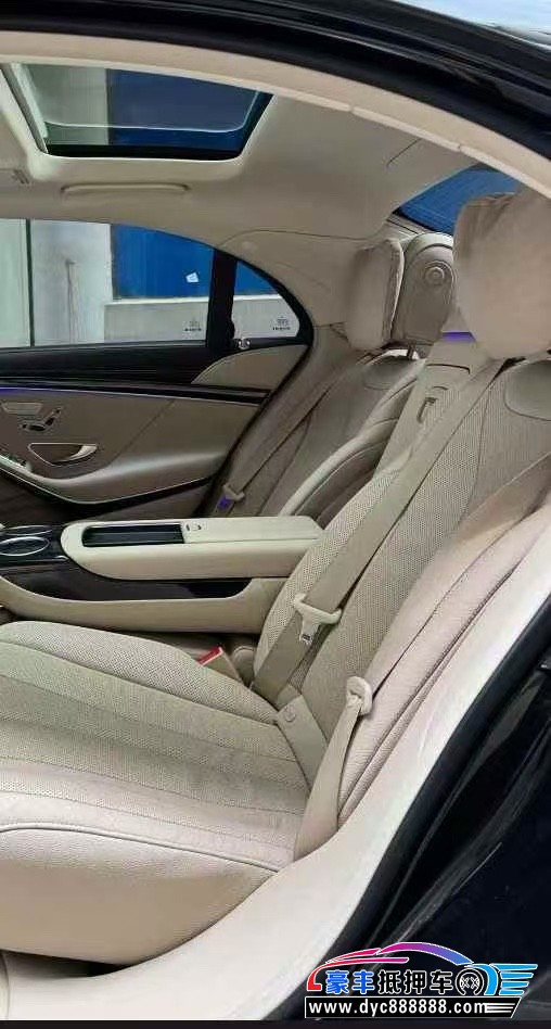 20年奔驰S轿车抵押车出售