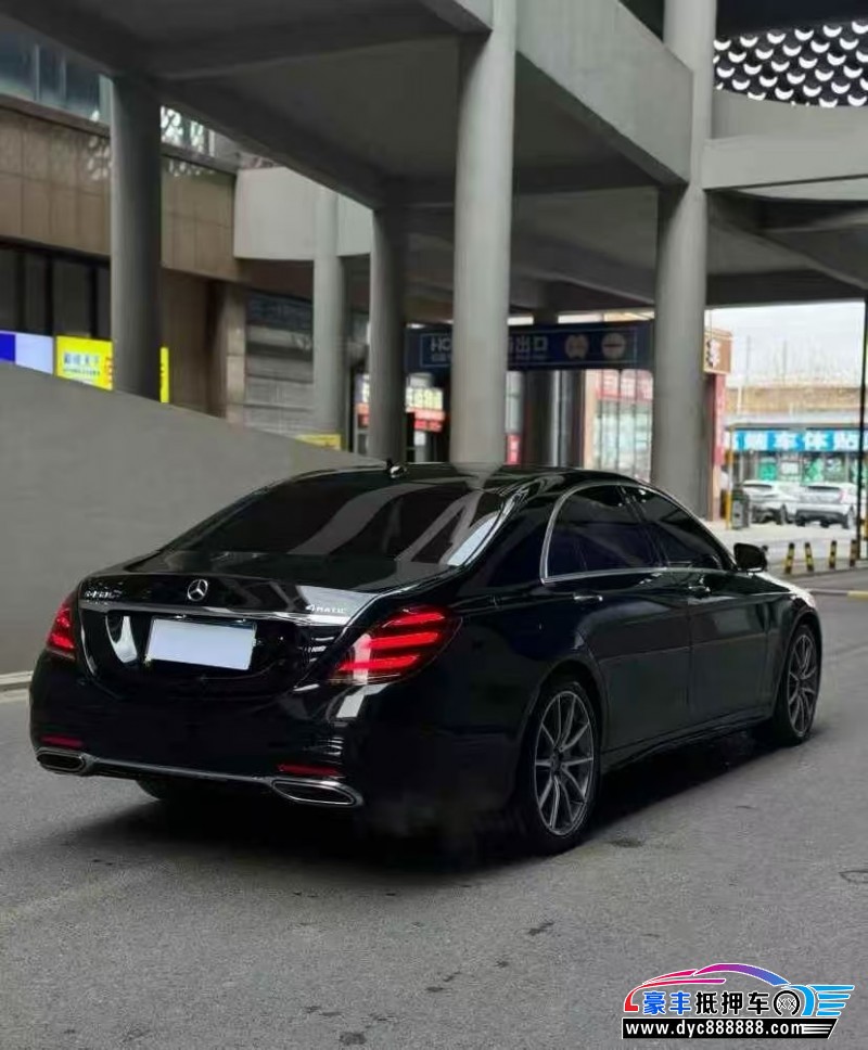 20年奔驰S轿车抵押车出售