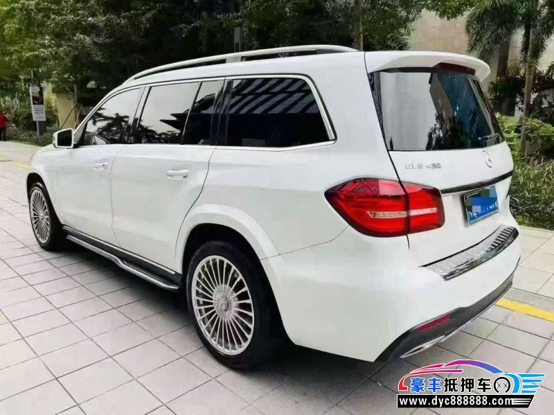 17年奔驰GLS轿车抵押车出售