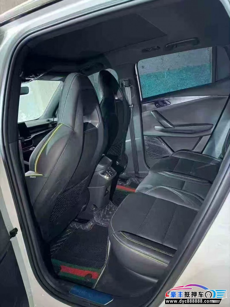 24年领克06轿车抵押车出售