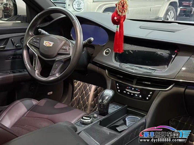 22年凯迪拉克CT6轿车抵押车出售
