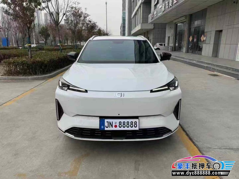 抵押车出售25年长安启源Q05轿车