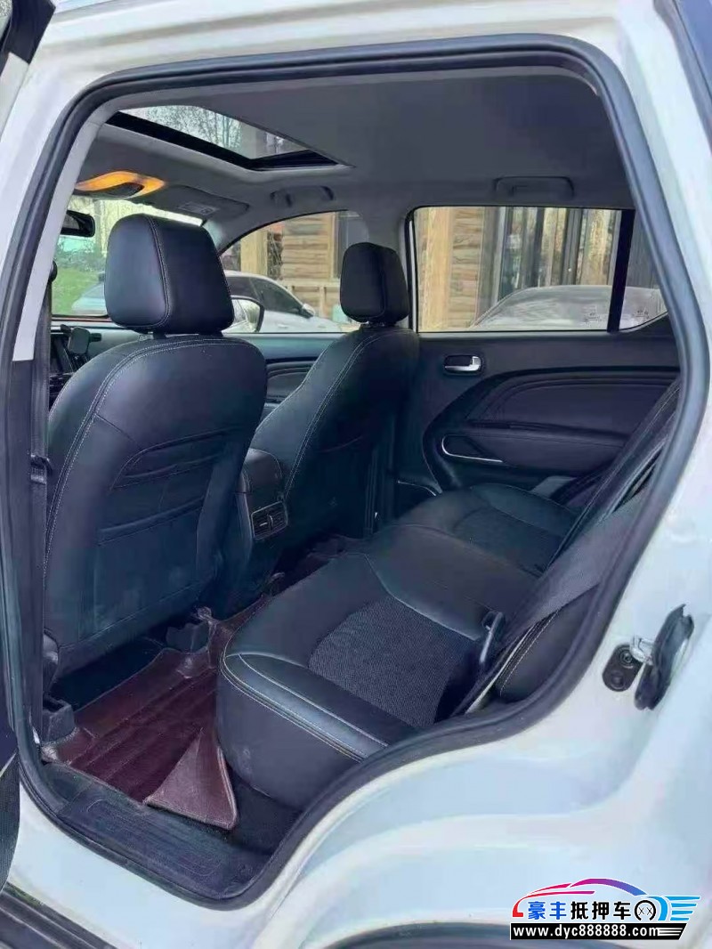 19年传祺gs3轿车抵押车出售