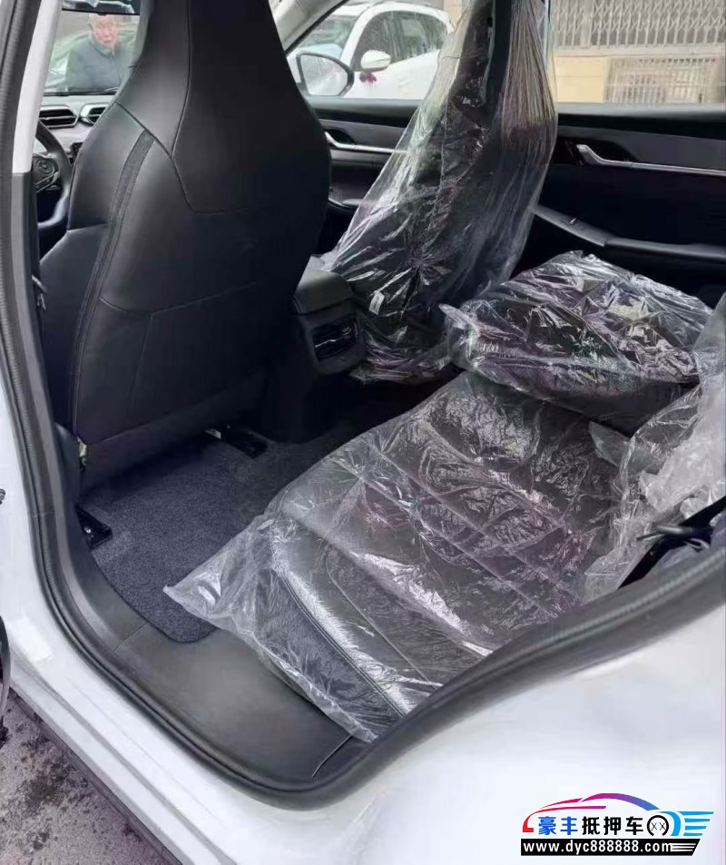 25年东风风神L7轿车抵押车出售