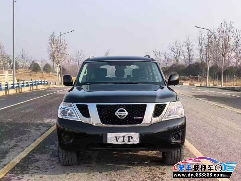 抵押车出售18年日产途乐轿车