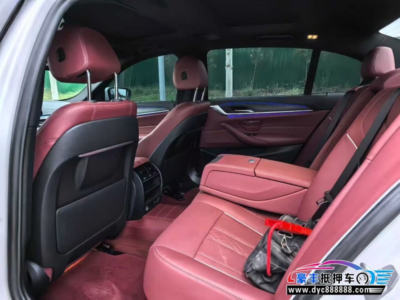 24年宝马5系轿车抵押车出售