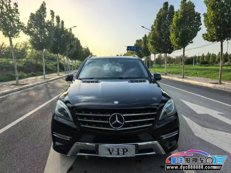 14年奔驰ML轿车抵押车出售