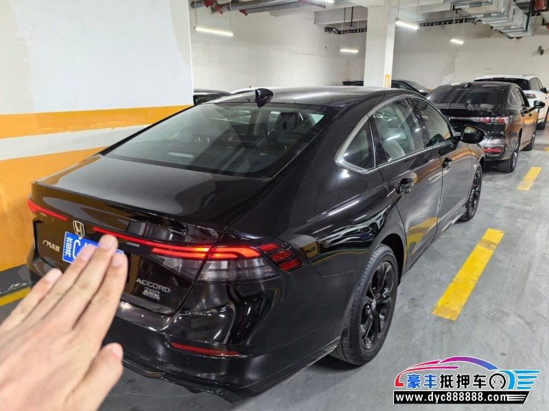 25年本田雅阁轿车抵押车出售