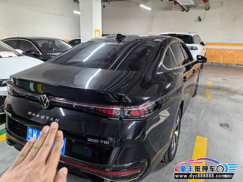 24年大众迈腾轿车抵押车出售