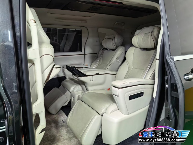 24年雷克萨斯lm轿车抵押车出售