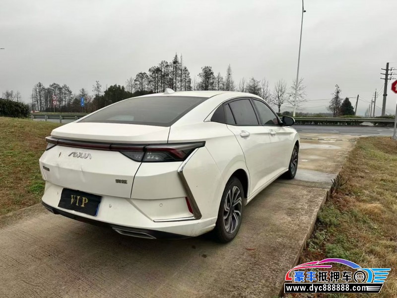 21年东风风神奕炫轿车抵押车出售