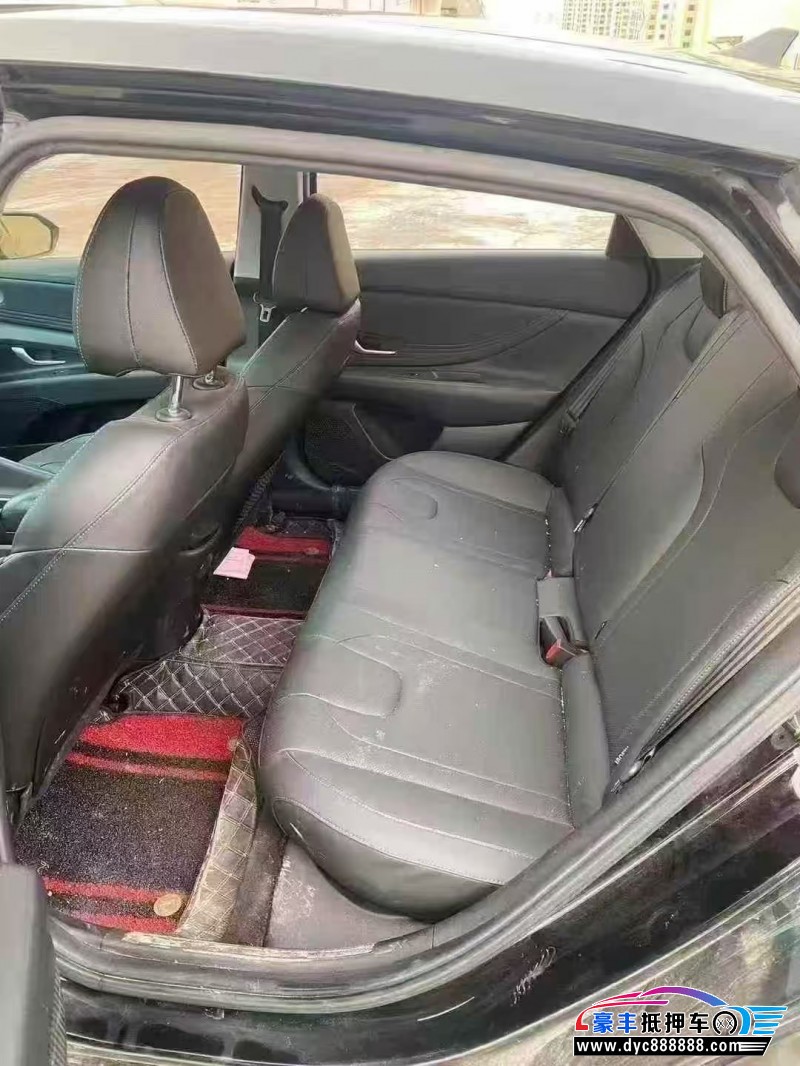 21年现代伊兰特轿车抵押车出售