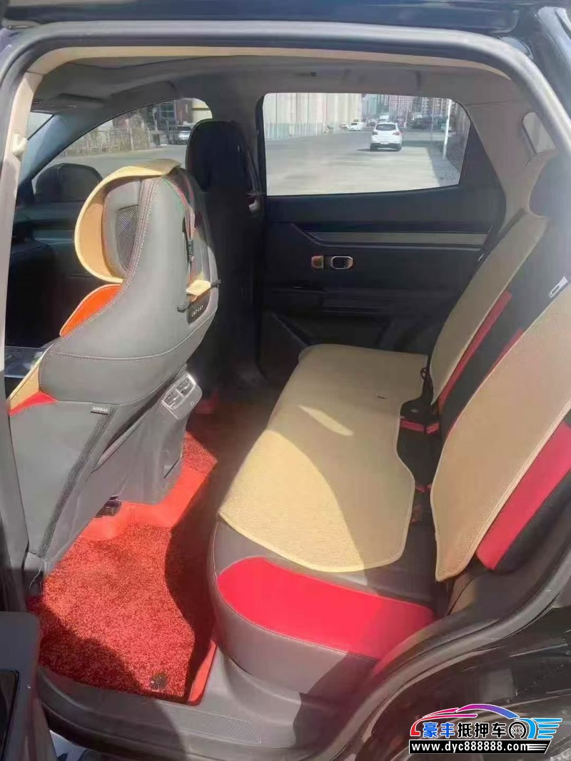 25年捷途大圣轿车抵押车出售