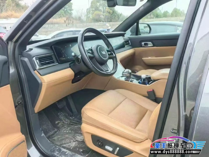 23年理想ONE轿车抵押车出售