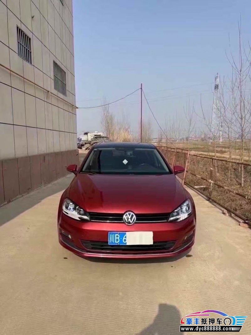 抵押车出售16年大众高尔夫轿车