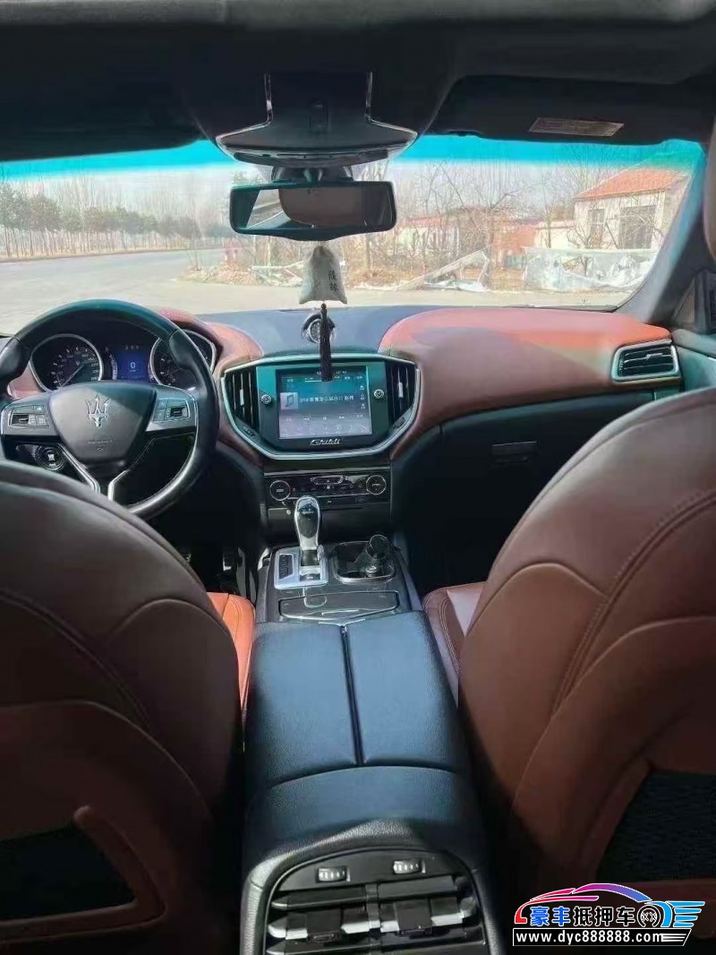 15年玛莎拉蒂Ghibli轿车抵押车出售