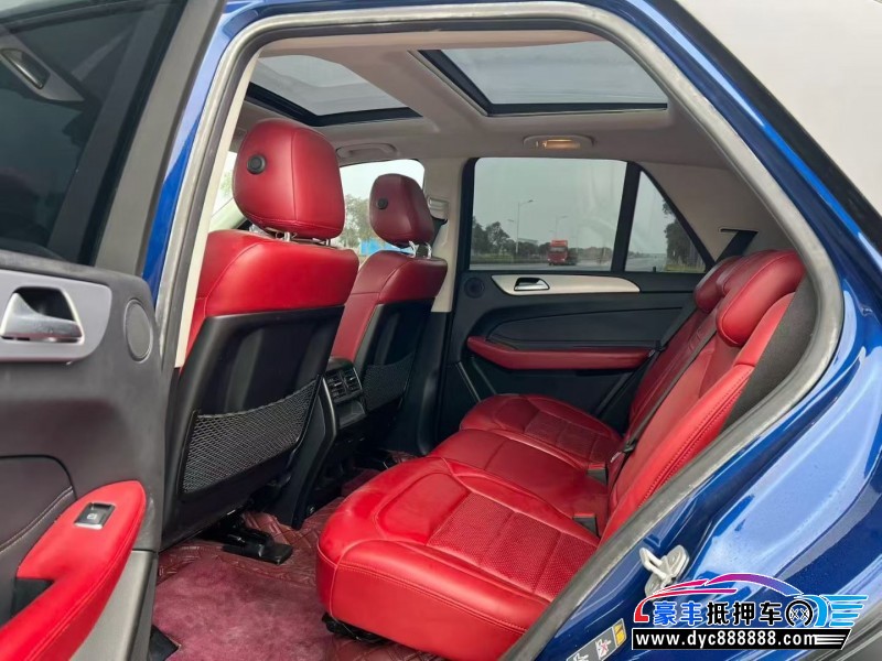 18年奔驰GLE AMG轿车抵押车出售