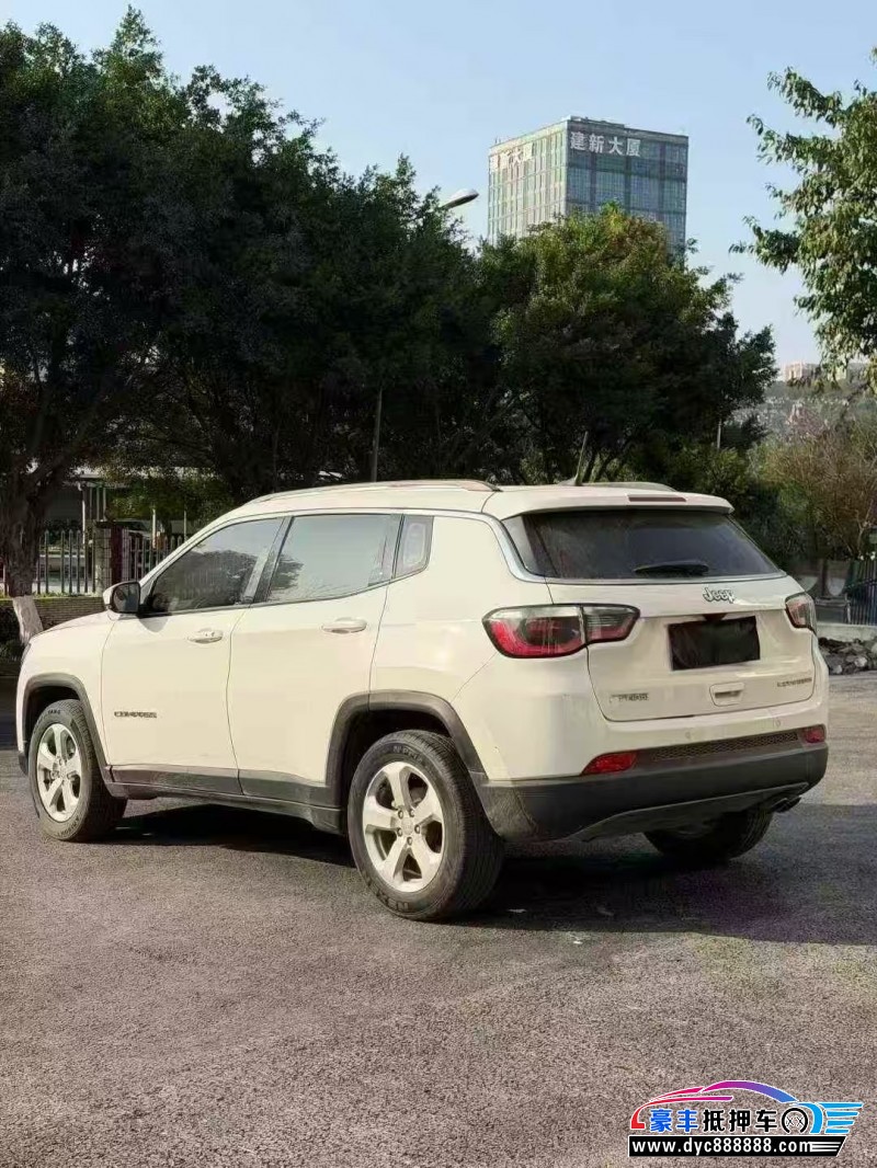 20年Jeep指南者轿车抵押车出售