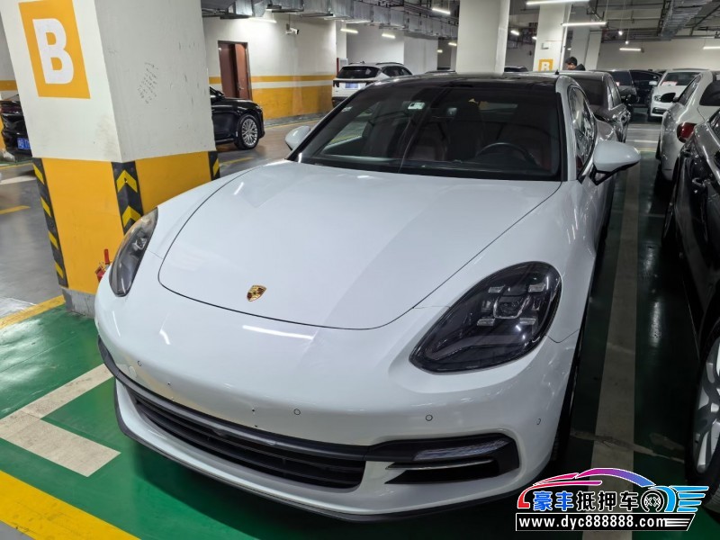 抵押车出售20年保时捷帕纳梅拉轿车