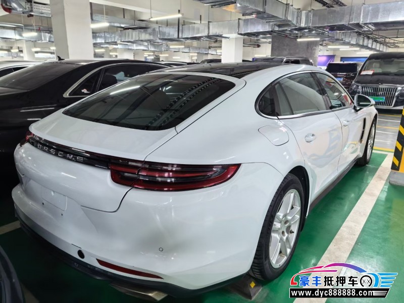 20年保时捷帕纳梅拉轿车抵押车出售