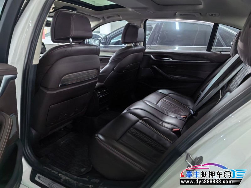 20年宝马5系轿车抵押车出售