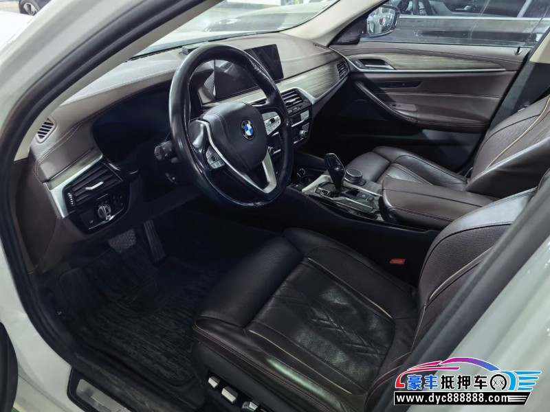 20年宝马5系轿车抵押车出售