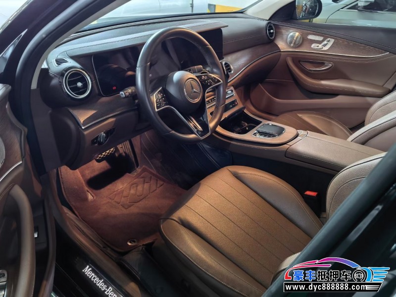 23年奔驰E轿车抵押车出售