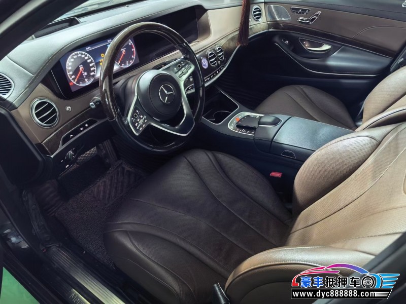 20年奔驰S轿车抵押车出售