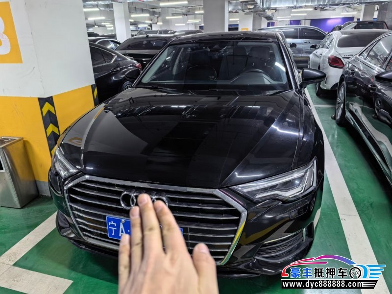 抵押车出售22年奥迪A6L轿车